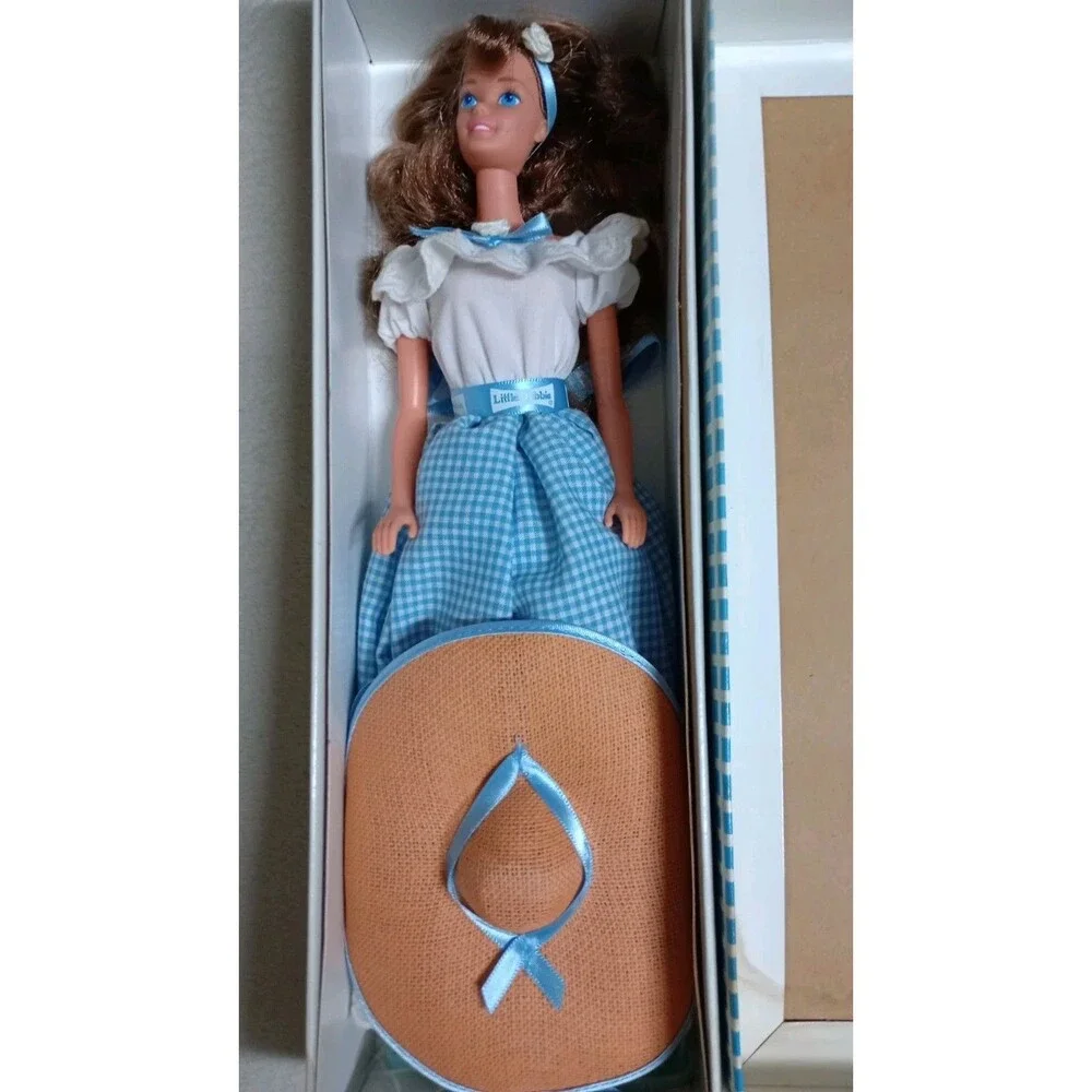 Barbie Collector’s Edition Doll Series II Little Debbie Snacks 1995 New in Box